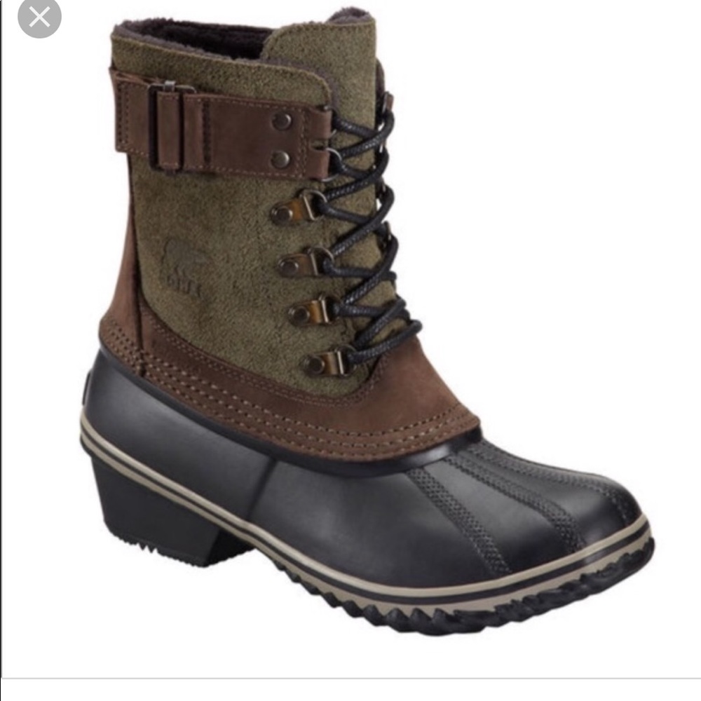 Sorel Fancy Lace II Boots Green Black Brown GUC 7